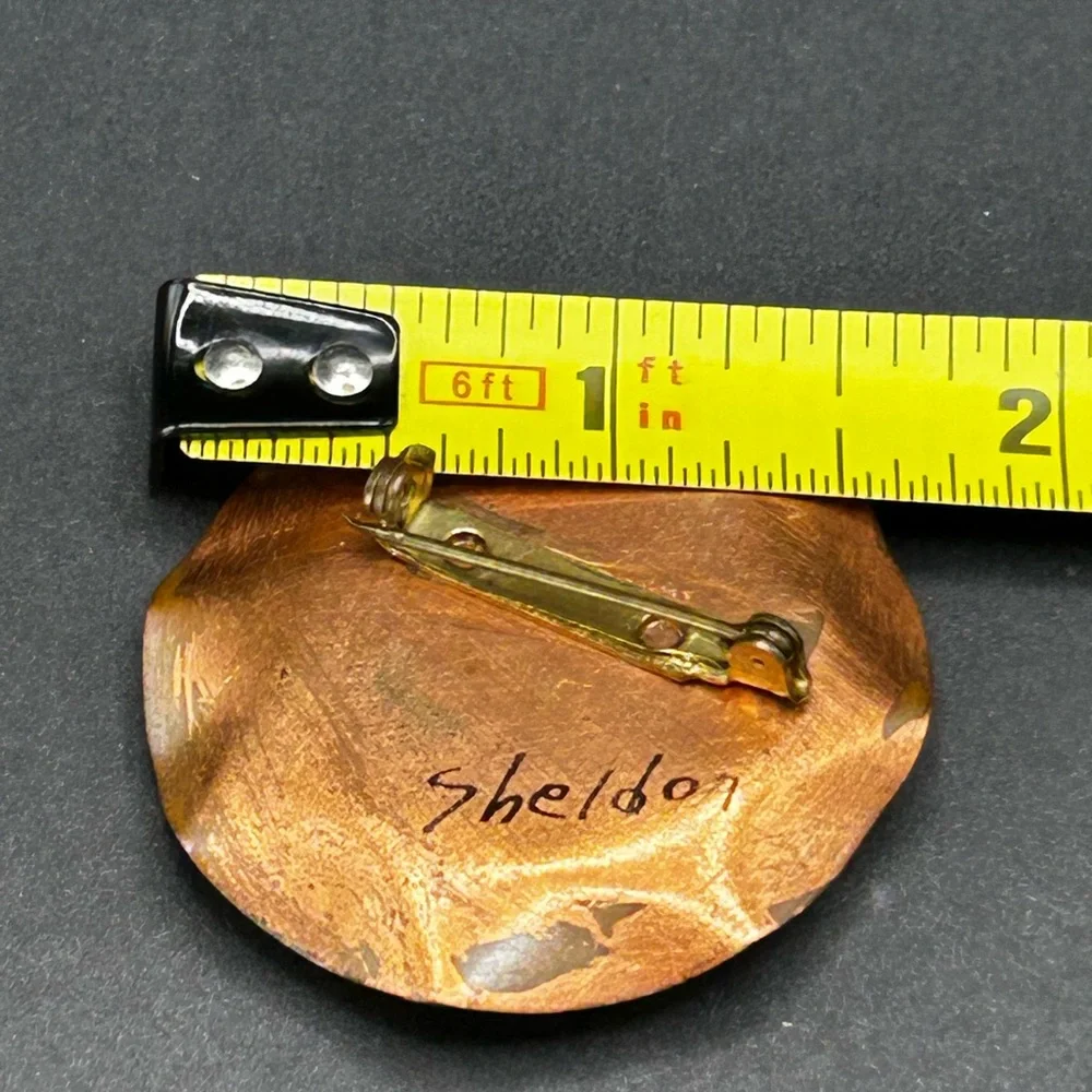 VTG Signed Sheldon Art Glass Copper Brooch and Screwback Earrings Set‎